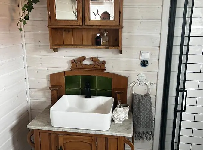 Anuszka Semesterbostad *